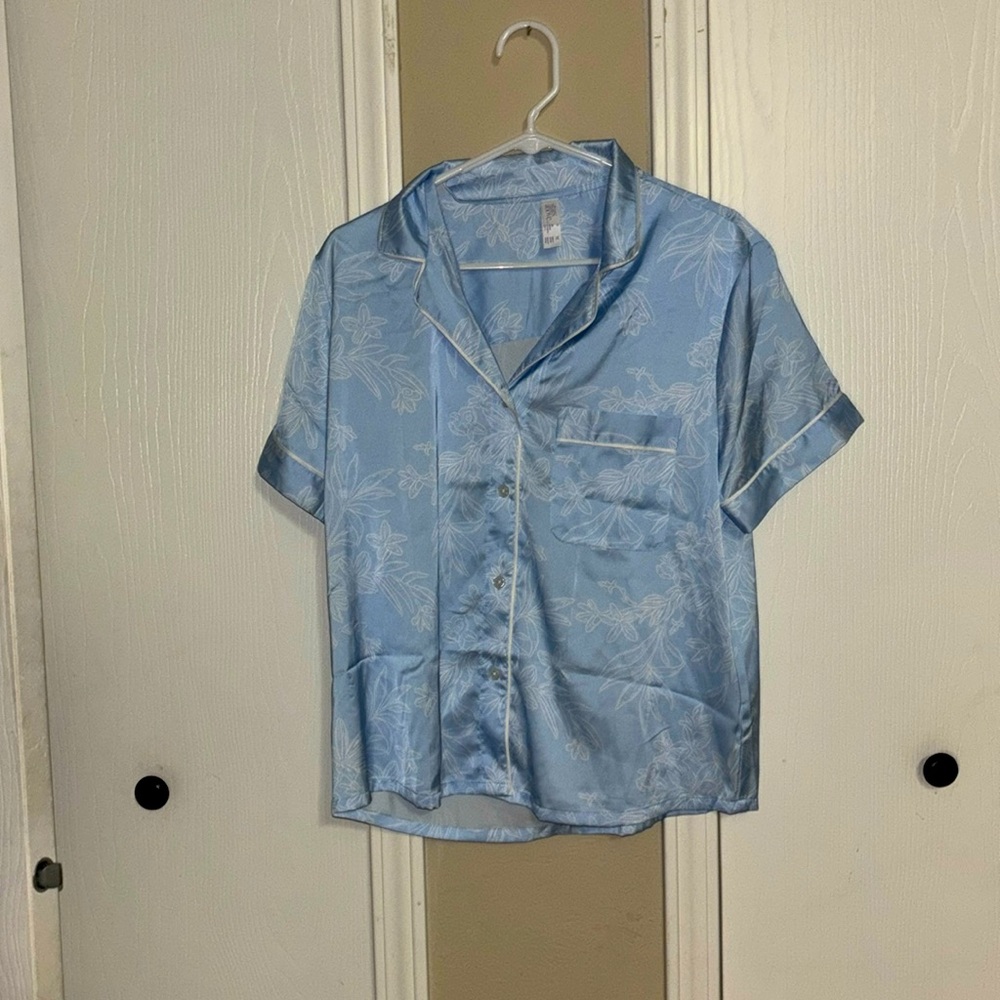 Sleep shirt
